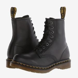 Dr Martens 1460 8-hole Black Boots